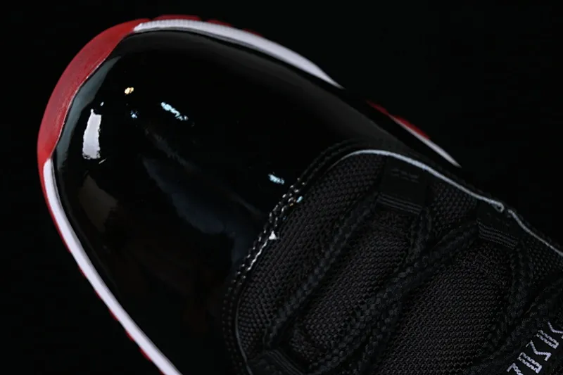 All categories Air Jordan Jordan series basketball shoes Air Jordan 11 OG version Air Jordan 11 "Bred" AJ11 Joe 11 patent leather black and red first year replica high-top basketball shoes 378037-061